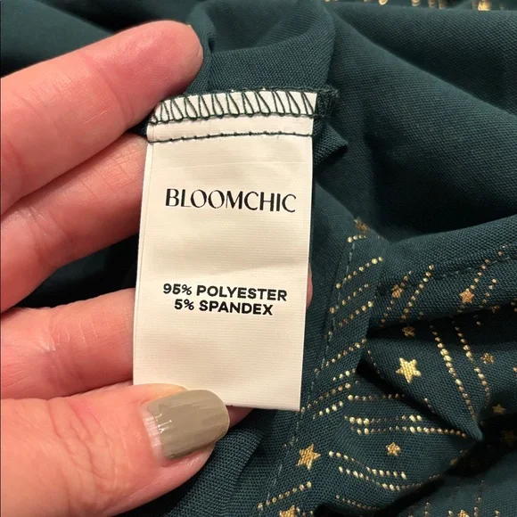 BloomChic Plus Glitter Lantern Sleeve Blouse - Picture 12 of 13